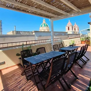 Palazzo Dei Corsari 4*, Trapani Italia
